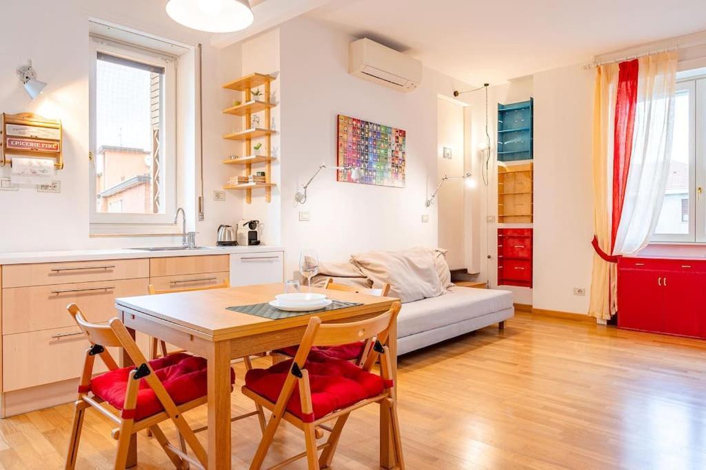 Guest Planet - Grazioso Bilocale Bande Nere M1 Apartman Milánó Kültér fotó